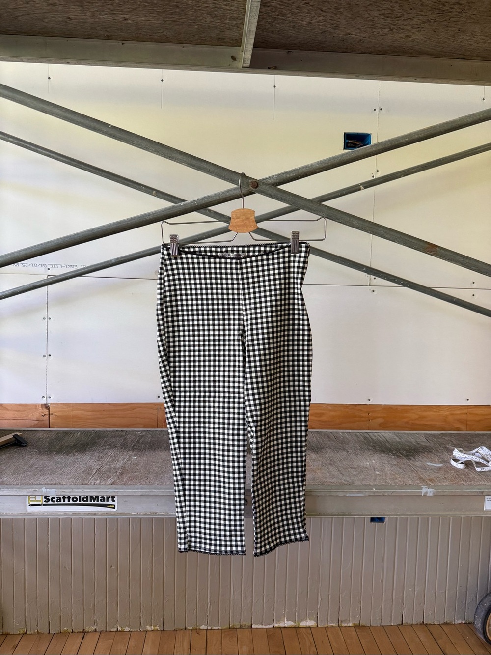 Black & White Gingham capris